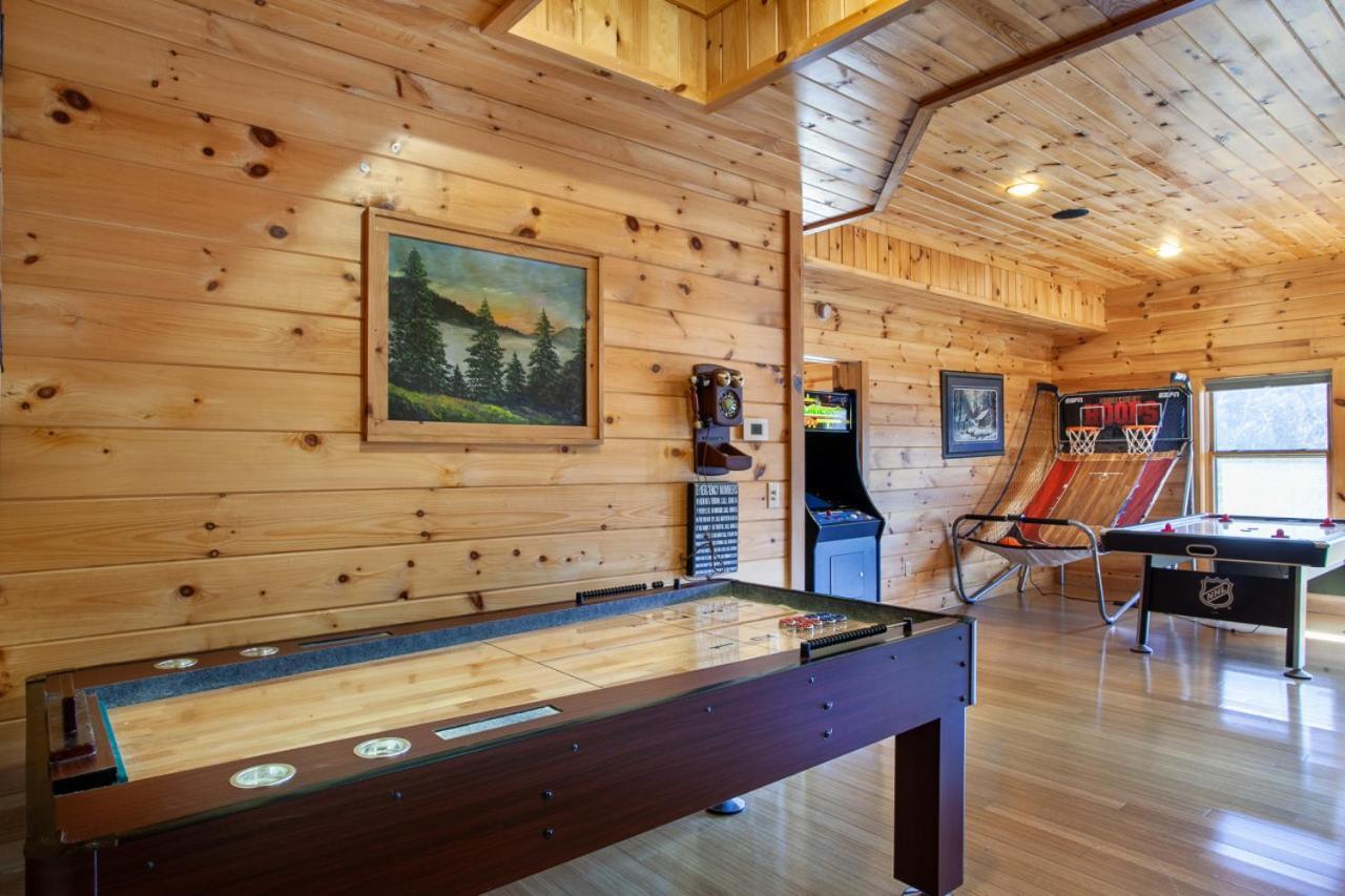 Black Bear Reserve - Mtn View, Hot Tub, Game Room Sevierville Dış mekan fotoğraf